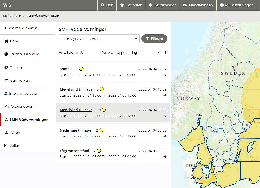 Skärmklipp från WIS. Menyval i WIS, SMHI vädervarningar. Exempel på varningar i en lista: Snöfall, medelvind till havs. Till höger en karta över delar av Norge och Sverige.